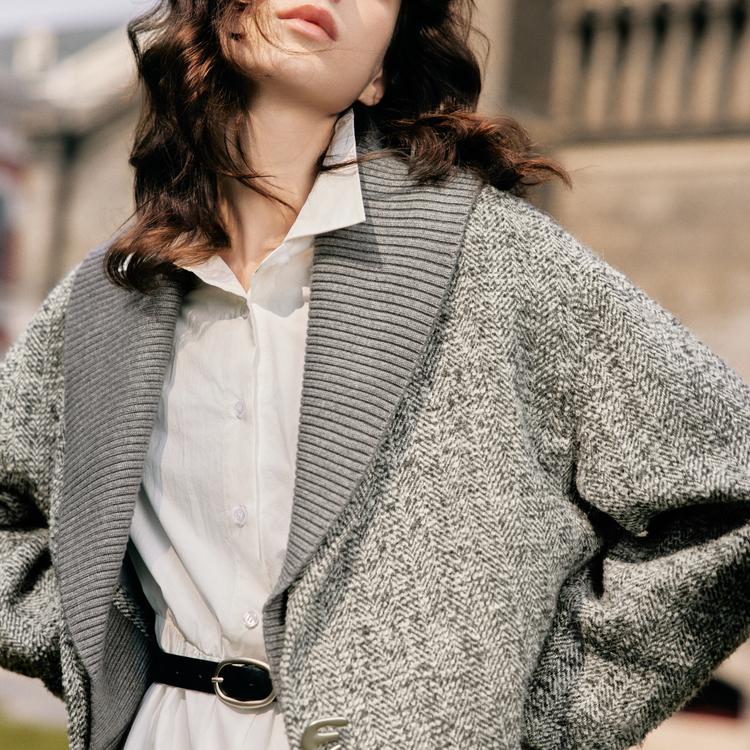 ELLE French Style High-End Warm Long Sleeve Lapel Short Comfortable Jacket Women jackets Medium-Gray EF40189