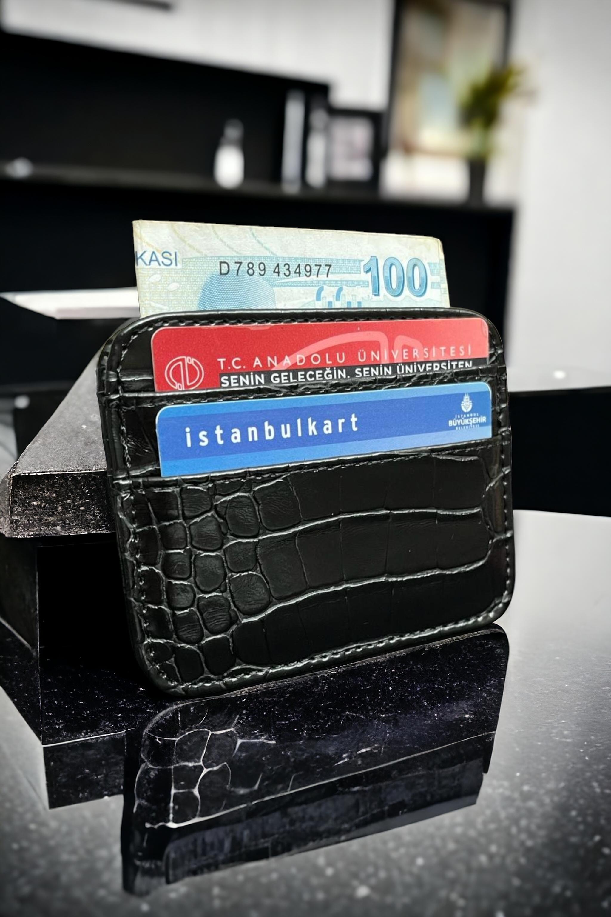 

Визитница женская двусторонняя небольшой подарочный аксессуар черная s чёрный