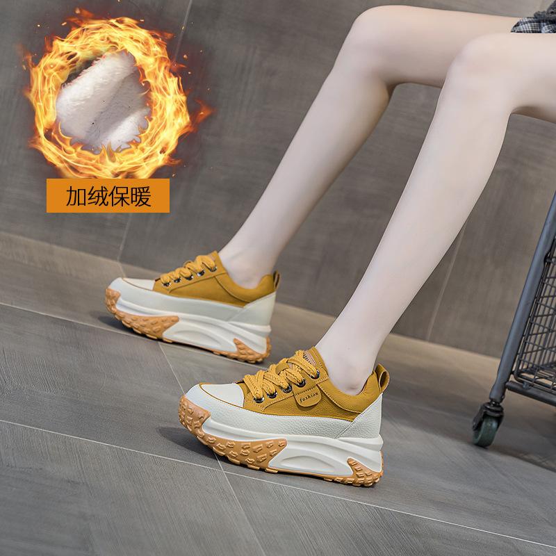 Dad shoes leather surface burst autumn women 2025 new retro lightweight inner height increase casual sports shoes platform single shoes