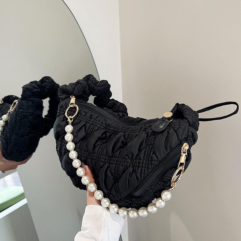 Minimalist City Underarm Bag With Pleated Cloud Design In Various Colors чёрный