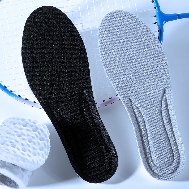 Comfortable, sweat-absorbing, breathable PU sports insoles for men and women—soft, deodorizing, and perfect for summer.