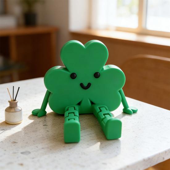 Doll Ornament Multi-Joint Movable Poseable Doll Figure Lucky Design Clover-Shaped Desktop Decoration