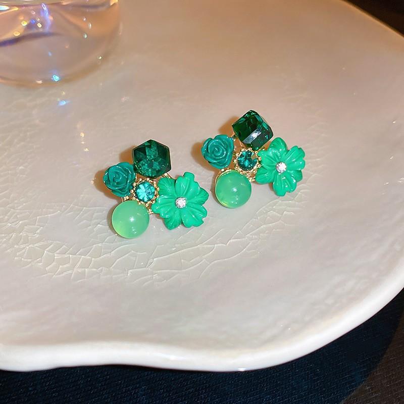 Green crystal flower butterfly earrings summer small fresh and sweet stud earrings 2025 explosion high-end earrings women