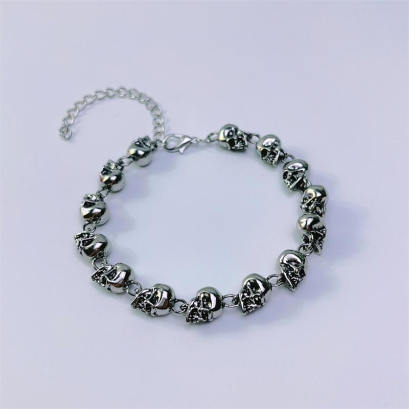 Men Gifts Skull Charms Bracelet Chain Bracelets Skull Head Shape Bangles Punk Style Skull Beaded Bracelet Alloy Material