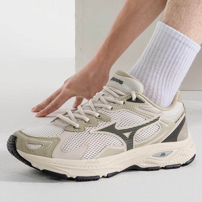 Mizuno D1GH2235 Unisex All-Season Running Shoes EU 39