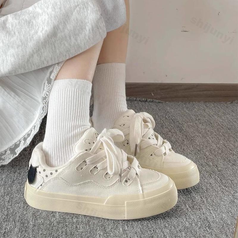 Women's Platform Flats 2025 Spring Autumn New Cute Cross Tied Casual Shoes Lightweight Comfortable Non Slip Board Shoes