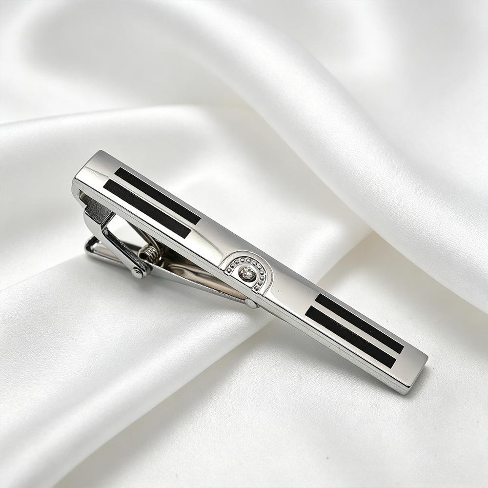Men's -Tone Electroplated Enamel Tie Clip with Decorative Accents for Formal Wear