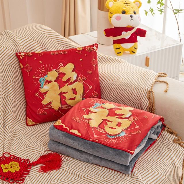 2 In 1 Chinese Style Warm Blanket Pillow Cushion Office Lunch Blanket Warm Flannel Animal Pillow Car Blanket Bedding