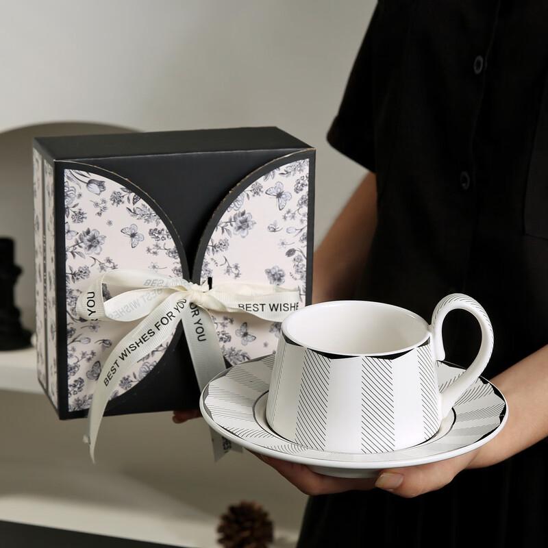 Retro Ceramiczny Zestaw Filiżanki do Kawy i Spodka