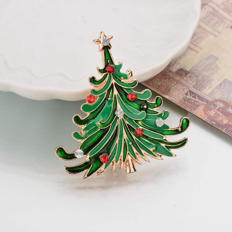 Z1236 Festive Brooch: European & American Christmas Wreath & Santa Claus Tree Design