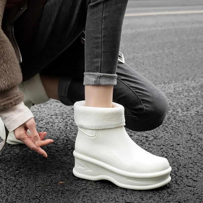 Fashion Women's Height-increasing Rain Boots Fashionable Outer Overshoes Women Thick-soled Non-slip Soft-soled Wear-resistant Rain Boots