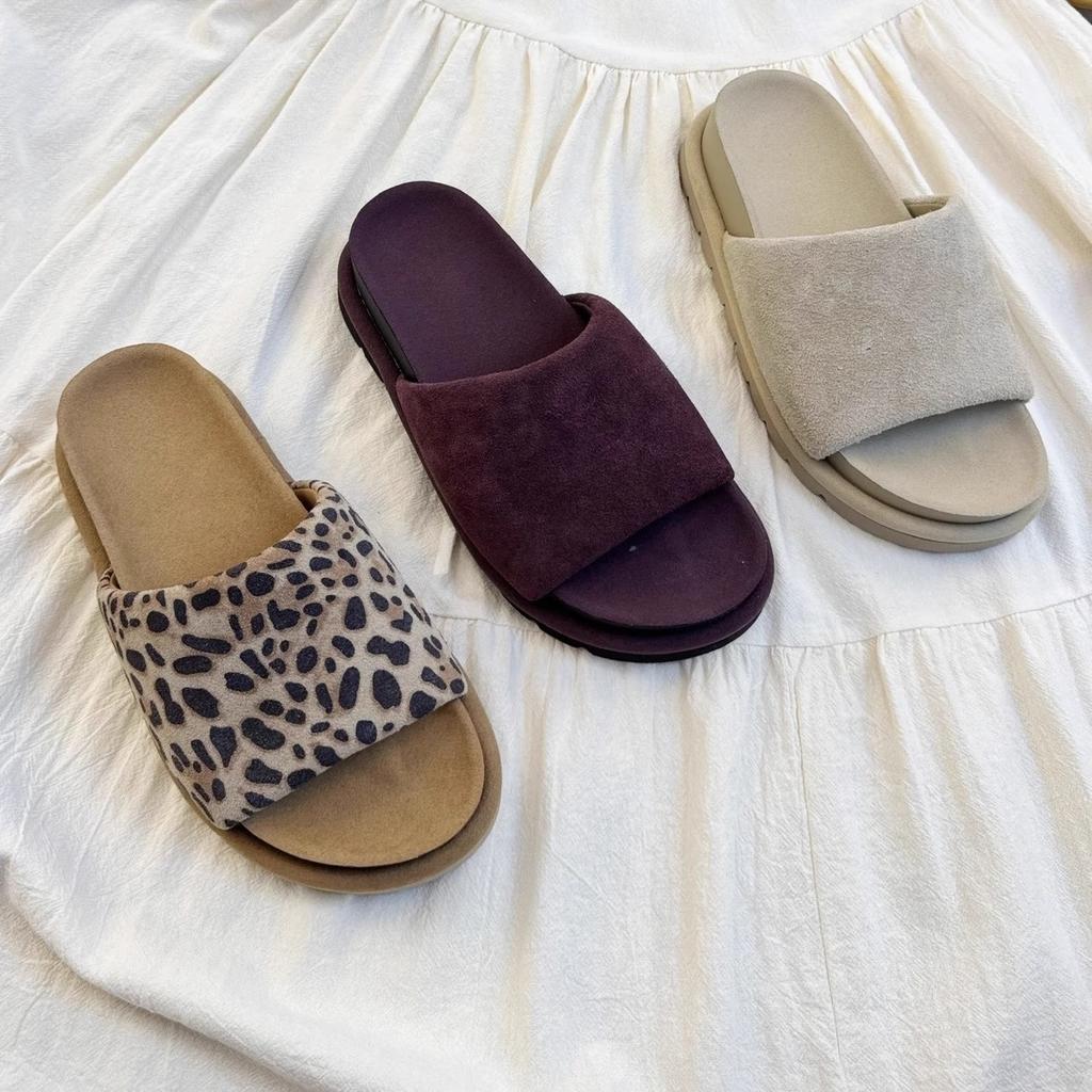 Leopard print slippers women's 2025 summer new Korean version outer wear one-word sandals lazy slippers flat-bottomed versatile beach slippers