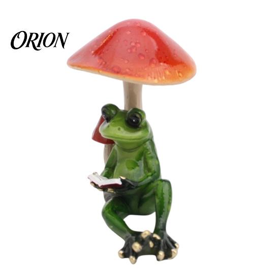 Niche Personality Ornaments Drunk Frog On The Toilet Decor, Funny Sculpture Tabletop Realistic Statue Cute Resin Desktop Ornament for Home Office Desk