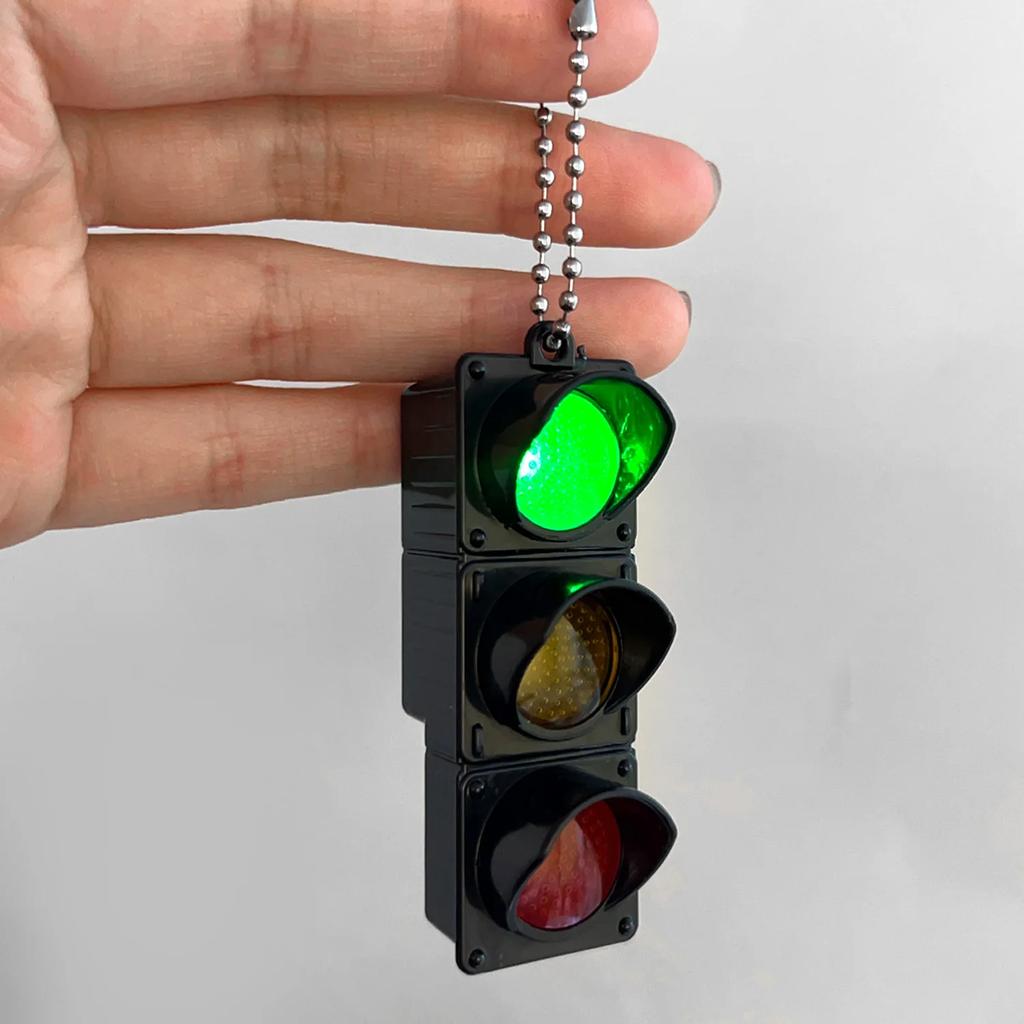 1/2Pcs Simulation Electronic Traffic Light Keychain Pendant Mini Pedestrian Light LED Light-emitting Toy Kids Cognitive Toy Gift