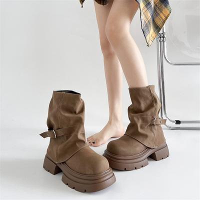 Braune Retro-Plateau-Martin-Stiefel Damen 2025 neu Britischer Stil Herbst und Winter Explosion Erhöhung Maillard-Stiefel