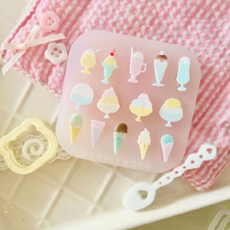 Easy to Clean Silicone Mold for Crafting Dripping Glue Crafts Mold Jewelry Mold for Jewelry Making and Artistic Projects