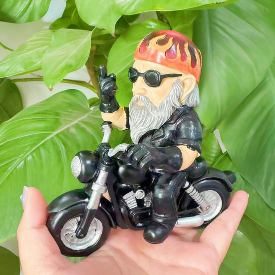 Motorcycle Dwarf Statue Resin Motorcycle Riding Gnome Decoration Indoor Outdoor Gnome Figurine for Yard Garden Room Tabletop Shelf
