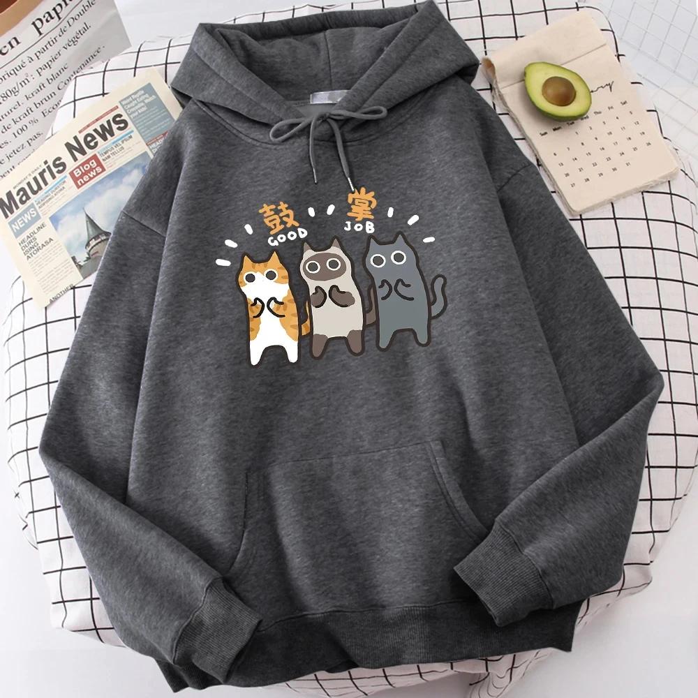 This Men's Fleece Hooded Sweatshirt Is 100% Polyester Fiber Tightly Woven Loose Print for Lazy and Warm