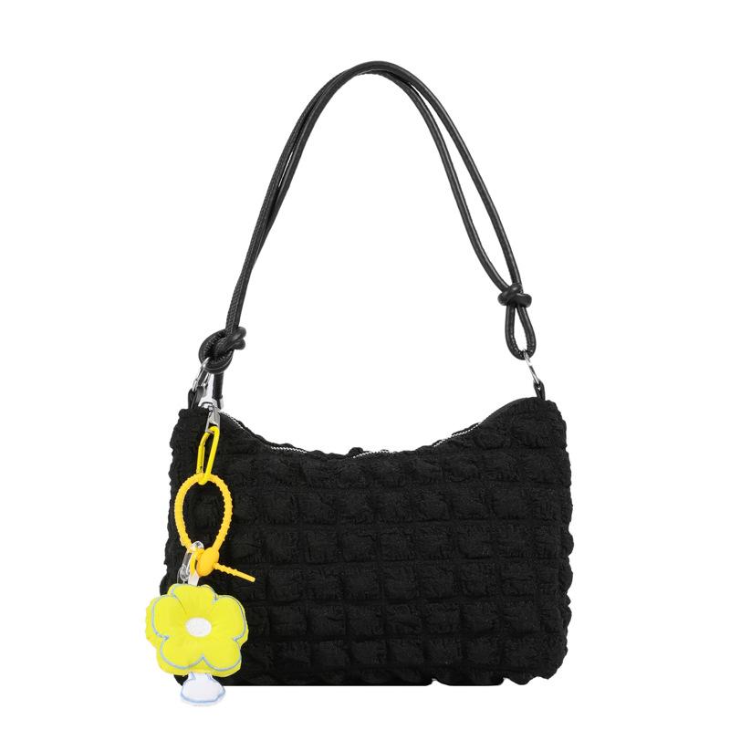 Foreign style small fresh pleated shoulder bag women 2025 early autumn new versatile underarm dumpling bag fashion