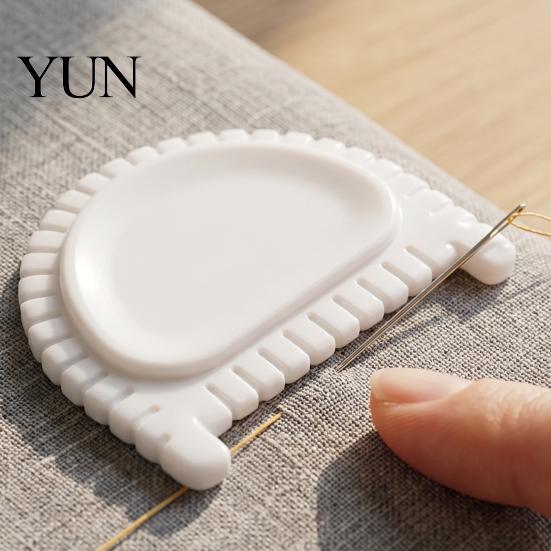 Precision Edge Stitching Hand Sewing Tool, Ergonomic Guide Tool for Stitches, Professional Tailor Tools 3mm 4mm Quilting Aid DIY Crafts Garment Repair