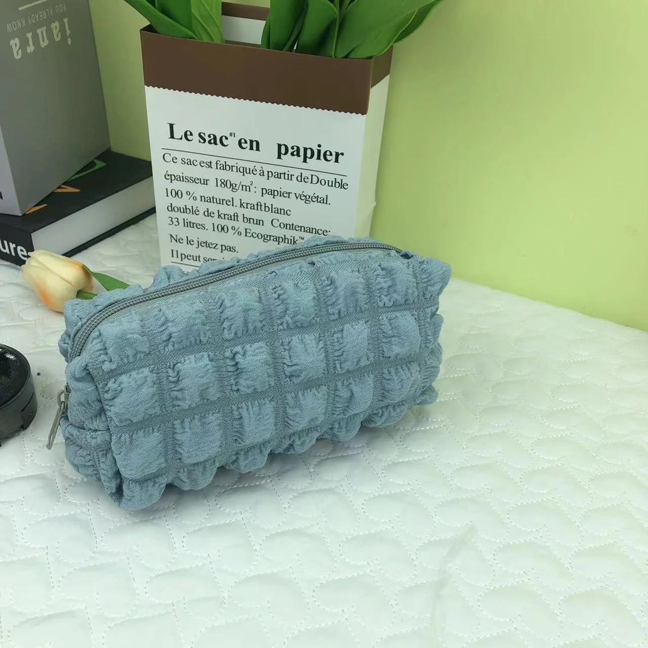 

Новая нейлоновая женская косметичка, удобные дорожные косметички большой вместимости, милые сумки для стирки на молнии с цветами для женщин