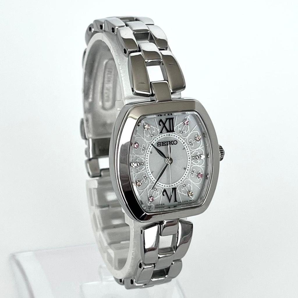 Used [In operation] Polished Seiko SEIKO ladies watch radio solar good condition silver white dial s2408