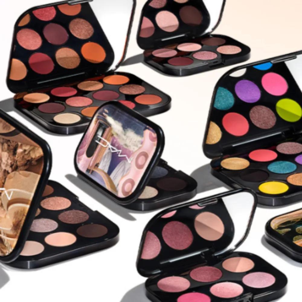 MAC Color Eyeshadow Palette 6-Color Embedded in Burgundy