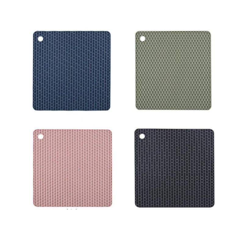 2/4PCS Honeycomb Nonslip Pot Table Mat Placemat Kitchen Accessories Multifunction Heat Resistant Silicone Mat Drink Cup Coasters