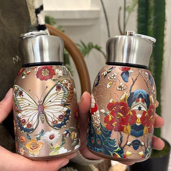 Peacock Pattern Vacuum Cup Stainless Steel Vintage Flower Thermal Water Bottle 300ml Double-Layer Insulation Glass Tea Pot with Leakproof Lid