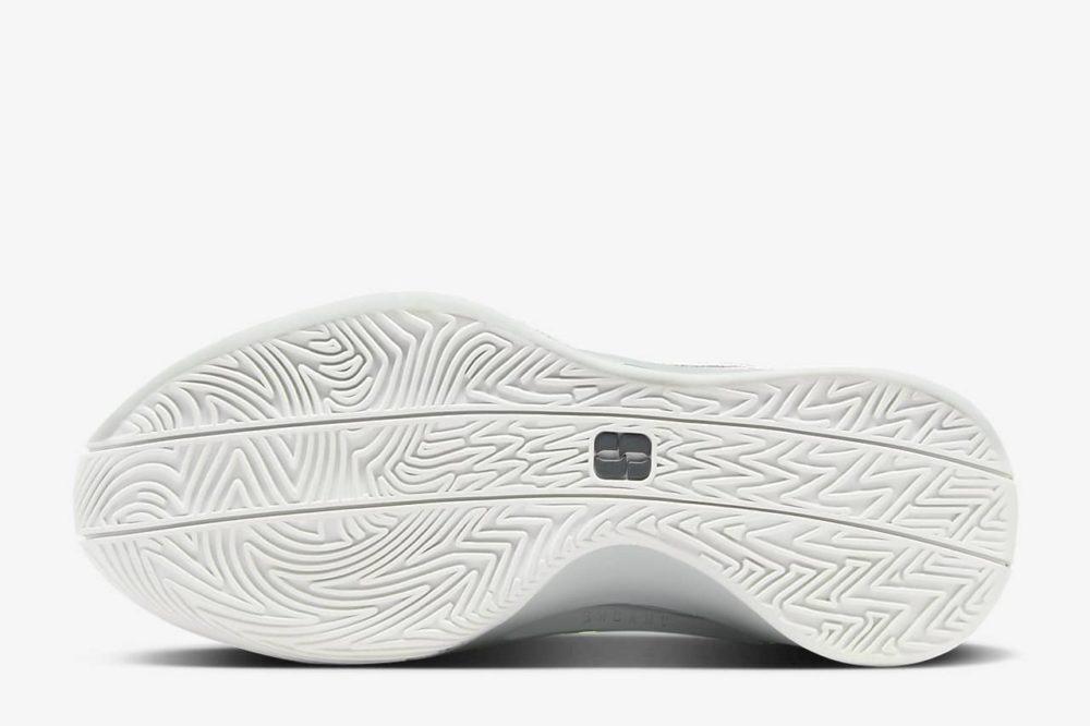 FQ3381-003 Nike Sabrina 1 Beyond The Game (Men's)