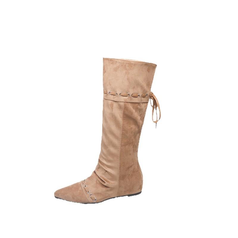 In the autumn of 2025, the new retro small man with pointed head straps and Korean version of thin inner rubbing high short boots women