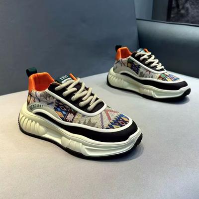 Damenschuhe – Sportschuhe
