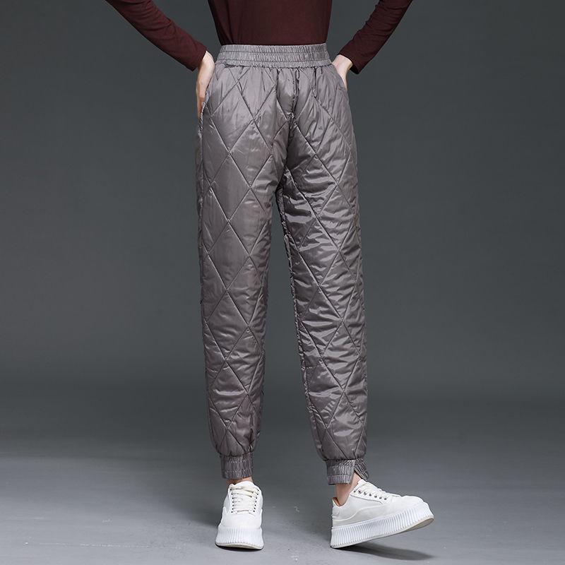 

Женские зимние хлопковые брюки с высокой талией и эффектом похудения 2022: Повседневная, с манжетами и теплая верхняя одежда. 3XL 70-82.5 kg