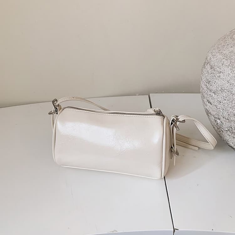 Cylinder baguette small bag shoulder underarm women's bag