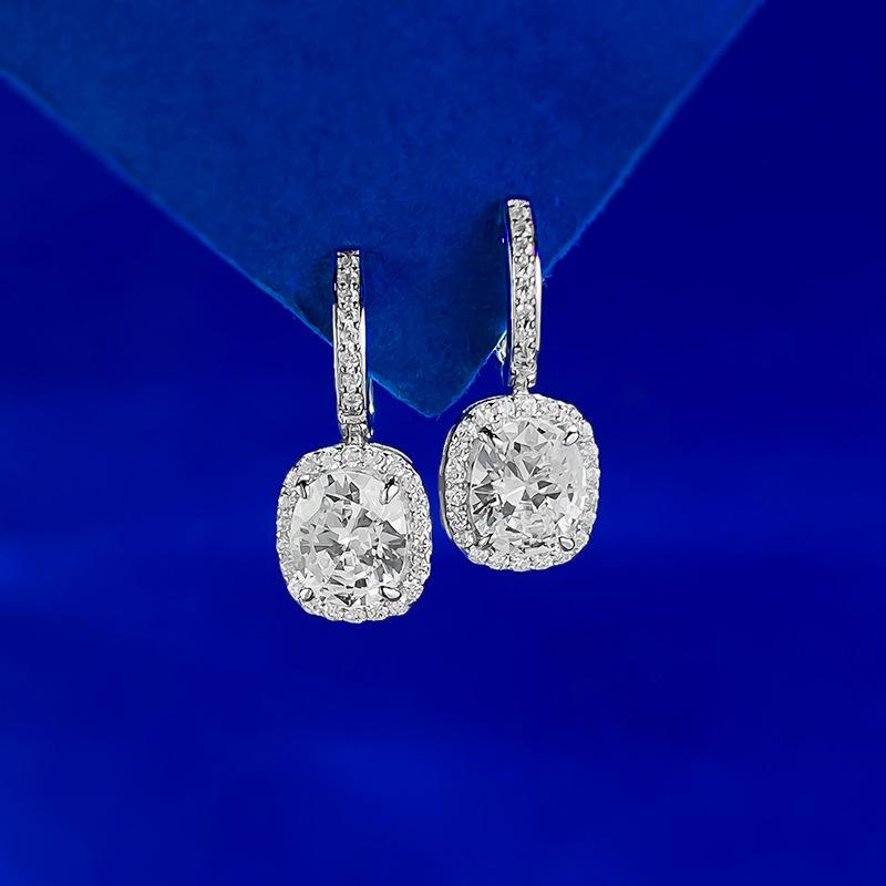 

Толстые квадратные серьги 6 * 7 мм с белыми бриллиантами, серьги с темпераментом, серьги 925 Silver