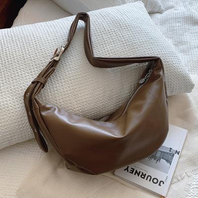 Design di nicchia 2025 nuova borsa a tracolla semplice autunnale versatile da donna casual a forma di fagottino borsa a spalla morbida