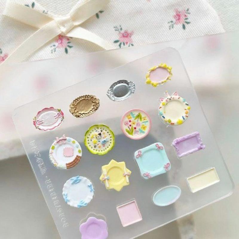 Nail Art Mini Dinner Plate Mold 3D Relief Manicure Templates Nail Art Transparent Silicone Nail Mold