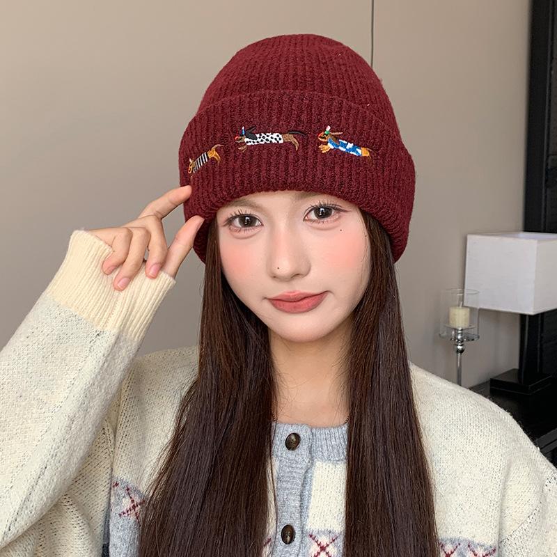 Cute Puppy Woolen Hat Autumn and Winter Outdoor Commuting Versatile Warm Pullover Hat Korean Cute Little Face Showing Knitted Hat