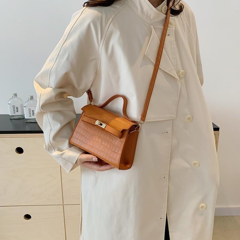 Stylish Handheld Square Bag For Women Chic Trendy Design Perfect For Daily Use