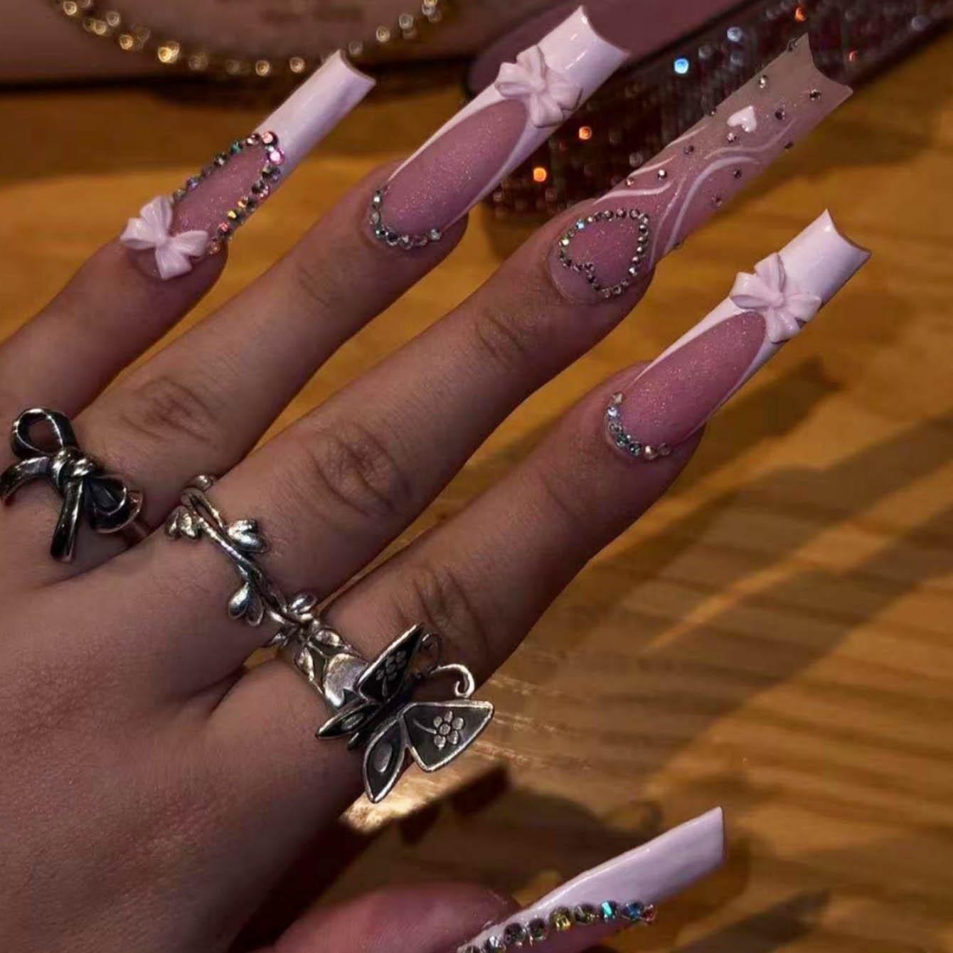 

Stylish Long Bowknot Rhinestone False Nails - 24 Piece Set
