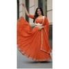 Lehenga Choli Presentiamo un lehenga in chiffon perfettamente miscelato per la stagione festiva per incantare il tuo look collezione 2026