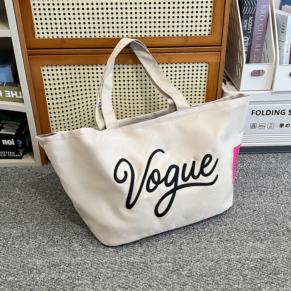 2052 autumn Korean version of the new letter printing bag women's large-capacity fashionable shoulder bag casual simple tote bag