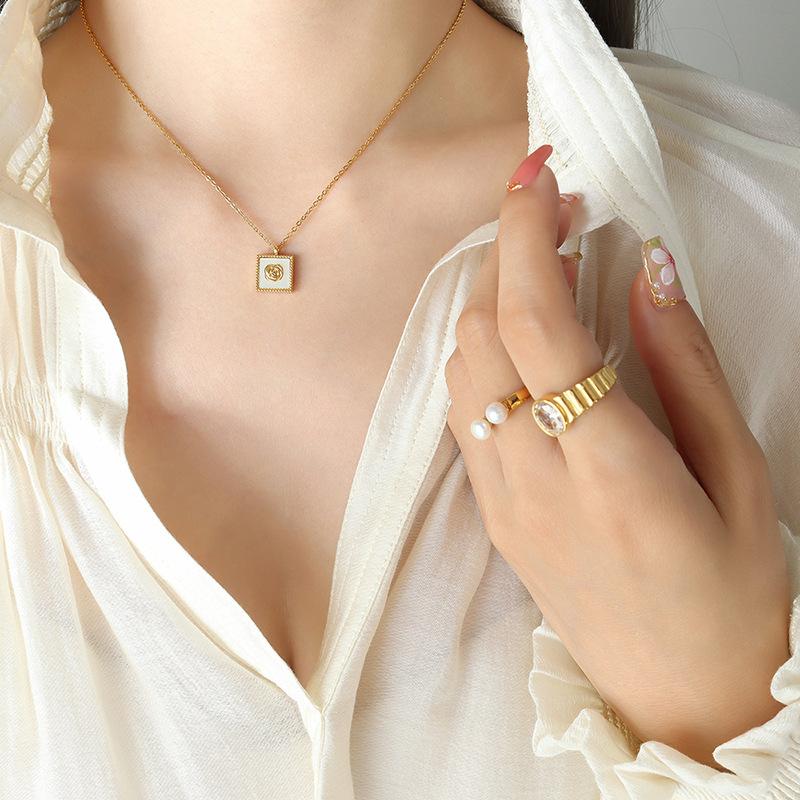 Versatile Fashion Commuter Inlaid White Sea Shell Gilded Camellia Square Brand Pendant Necklace Earrings Jewelry Set