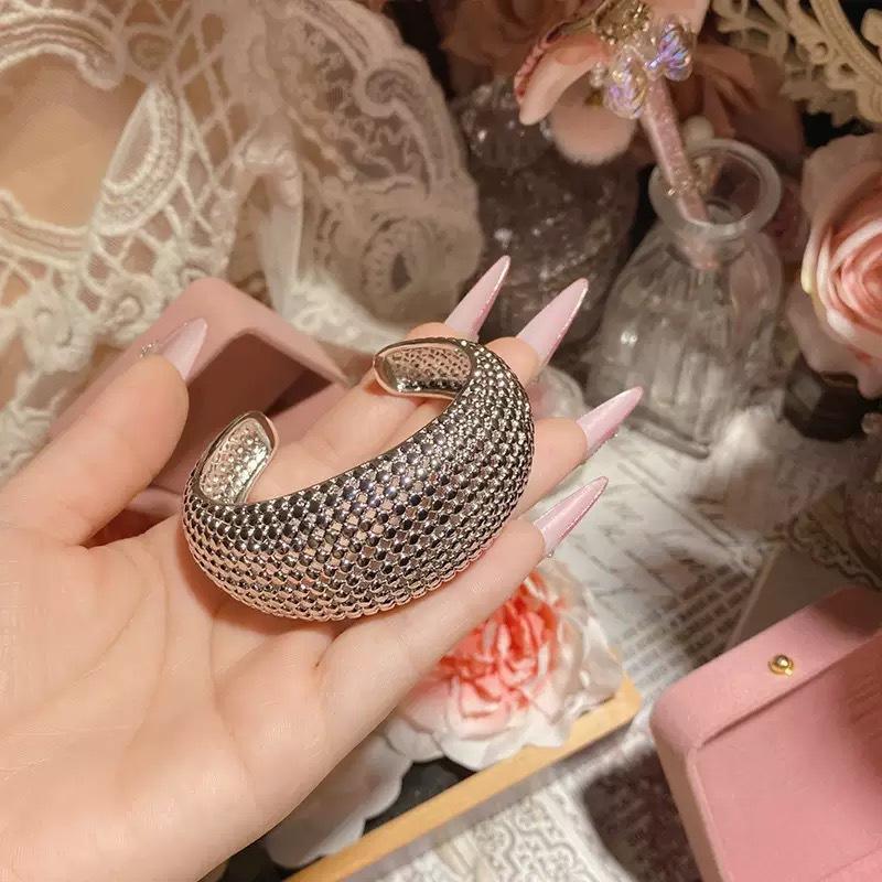 Punk Hollow Metal Ball Bead Bracelet for Women Exaggerated Hip Hop Half Circle Open Bangles Bracelet Charm Jewelry Accessories