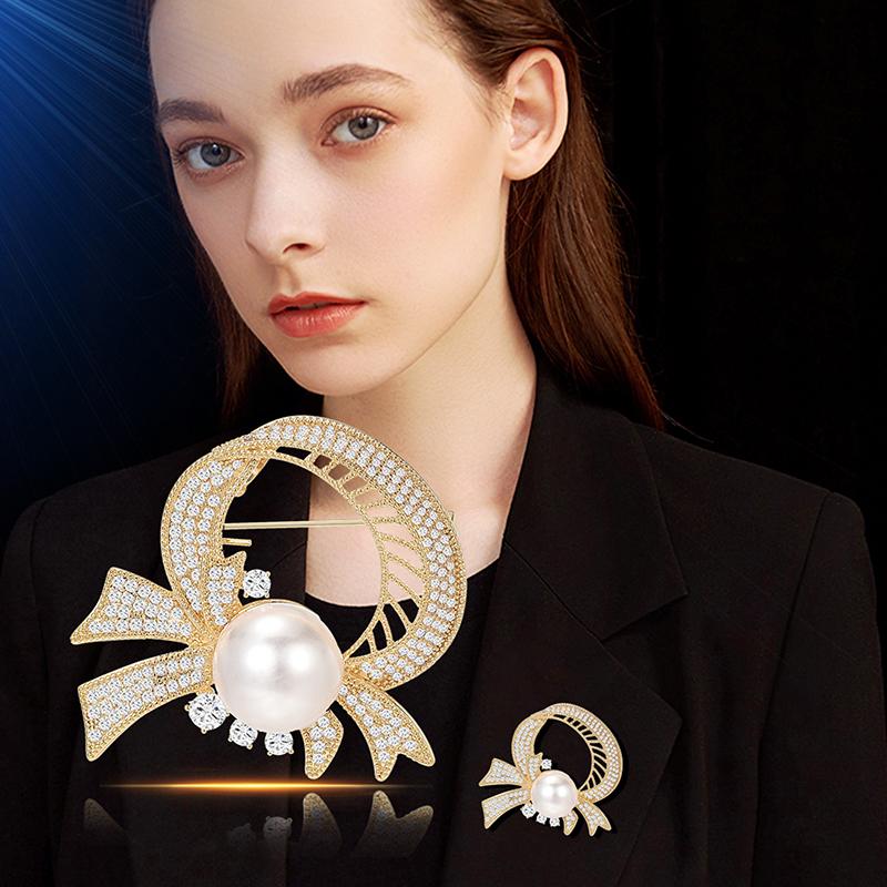 Exquisite Elegant Circular Bow Ribbon Pearl Brooches For Women Clothing Coat Jewelry Accessories
