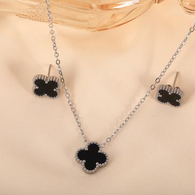 2 ST Klöverset Rostfritt Stål Smycken Mode Halsband Örhängen Smycken Tvådelat Set