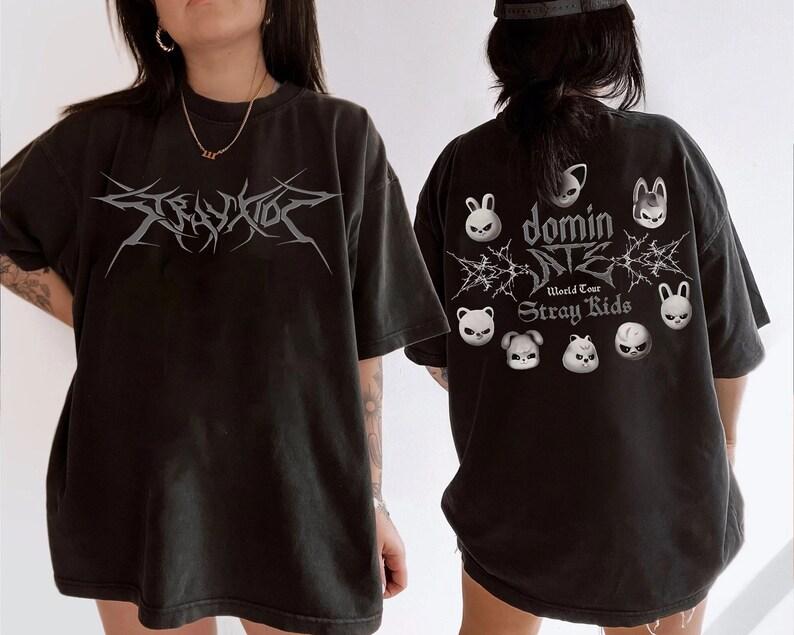 

Футболка Stray Kids Домінують Світовий Тур 2026, Футболка Stray Kids Skzoo, Футболка Учасника Stray Kids, Футболка Альбому Stray Kids Hop, Футболка Stray Kids Ate XXL бежевий