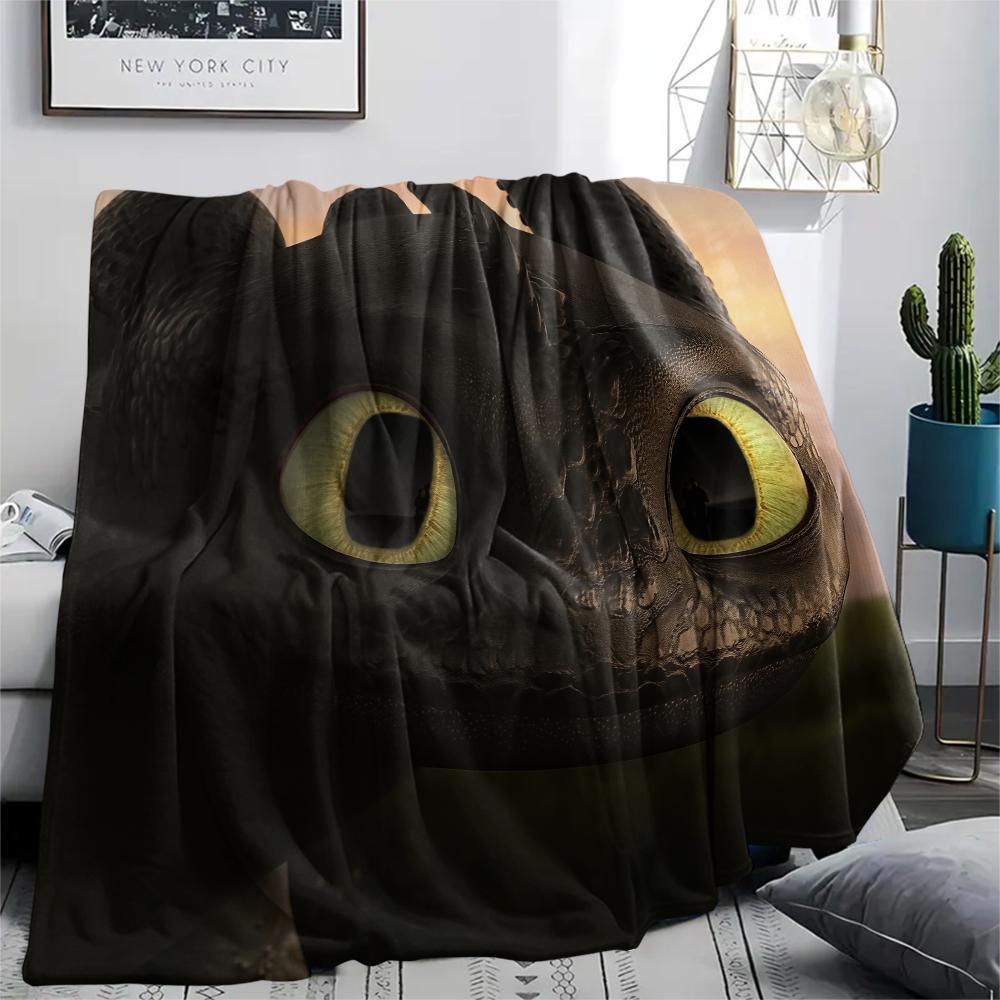 How to Train Your Dragon pattern Flannel Blanket, High quality Comfortable for All Seasons, Home Decor, Warmth and Comfort, Perfect for Gifts.