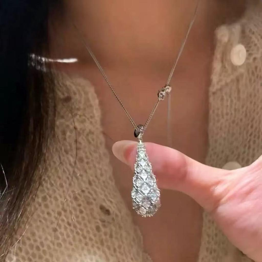 Jinqi's High-end New Diamond Studded Necklace with Droplet Shaped Inlay and Colorful Treasure Collarbone Chain, Fashionable and Versatile