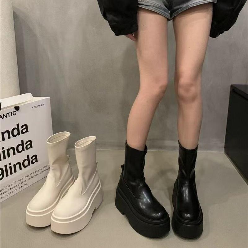 New autumn and summer thick-soled Martin boots, thin boots for women, good-looking and versatile, small and thin fashion